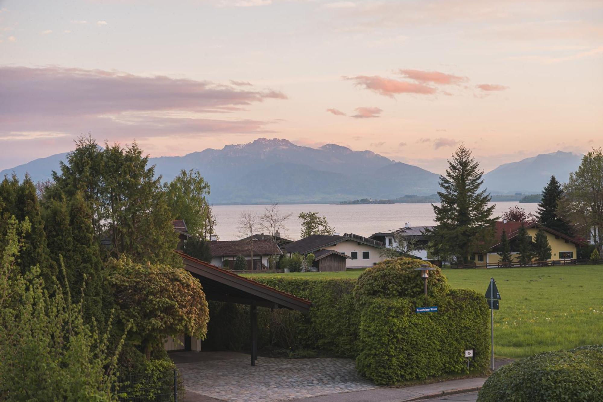Chalet Am See - Seeblick Bergblick Modern Charmant Neu Seeon-Seebruck Εξωτερικό φωτογραφία